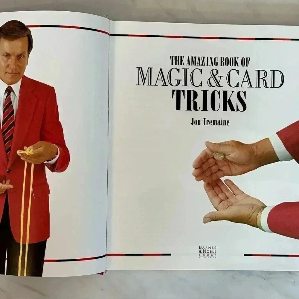 The Amazing Book of Magic & Card Tricks - Picture 4 of 6